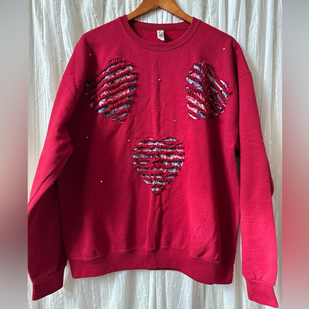 Vintage Jerzees crew heart cutout size XL